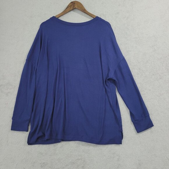 NEW Felina Womens Relaxed Fit Long Sleeve Top Lightweight Stretchy L// 25CT - Picture 2 of 7